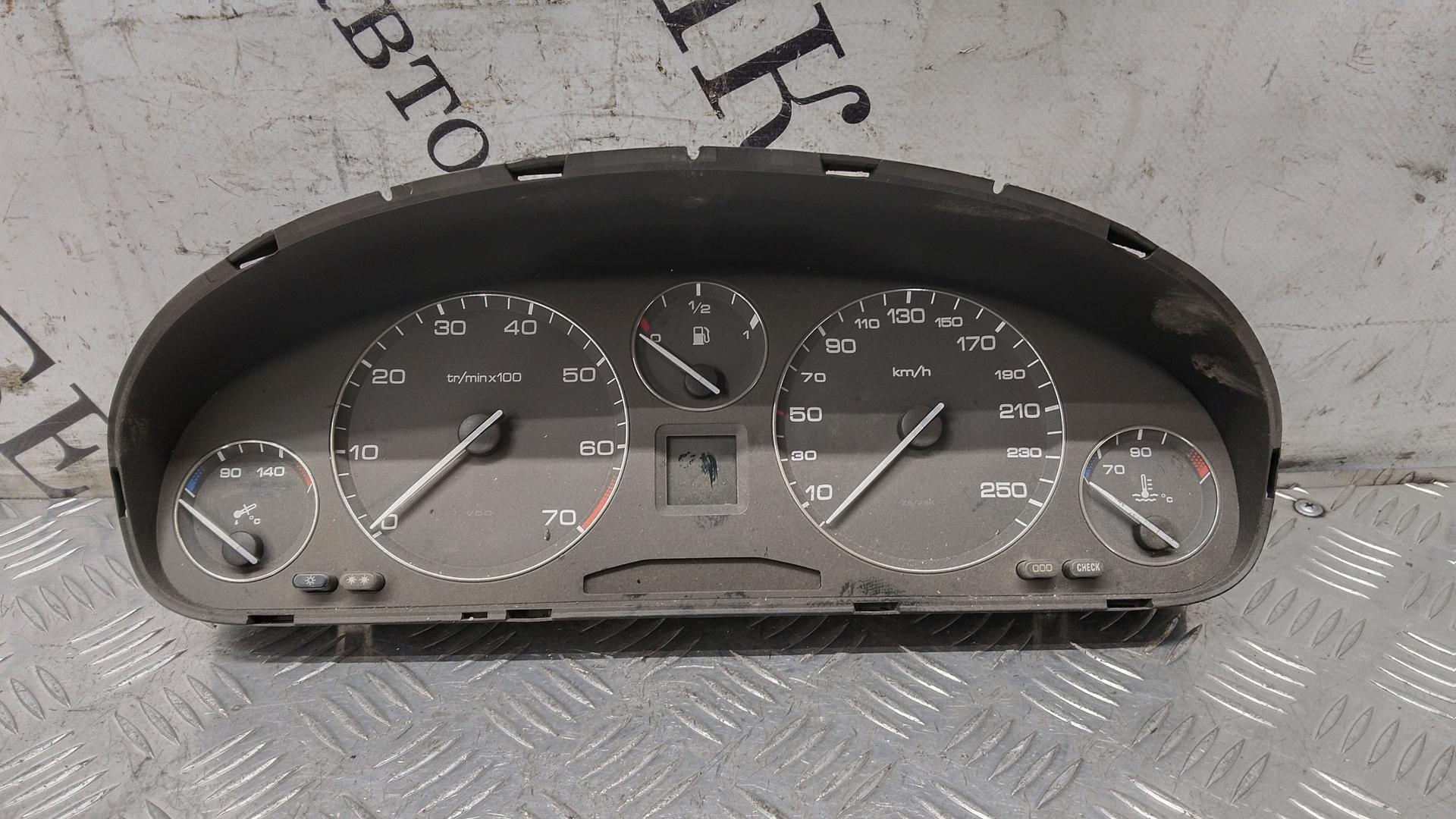Панель приборная (щиток приборов) Peugeot 607 купить в России